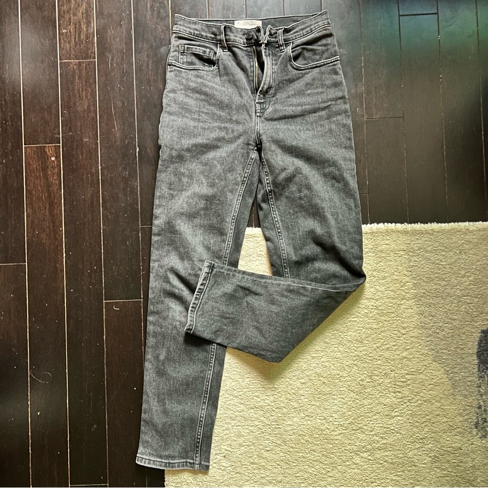 Everlane Cheeky Jean - high rise slim straight, size 26 regular